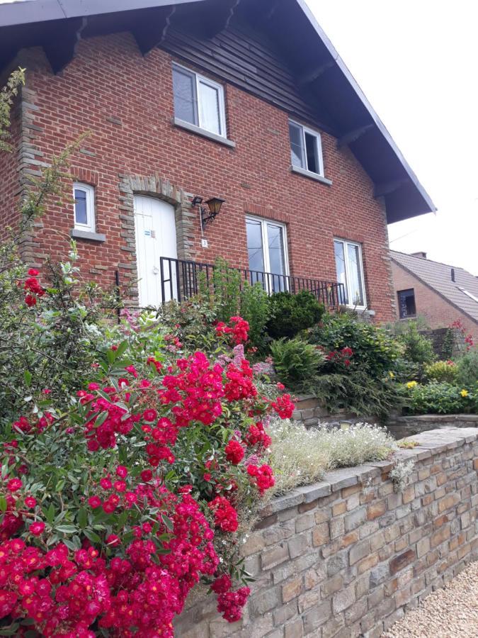 Bed Vue Sur Vallee De La Meuse Namur Bouge المظهر الخارجي الصورة